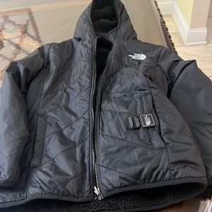 North Face Girls Reversible Jacket. Excellent condition